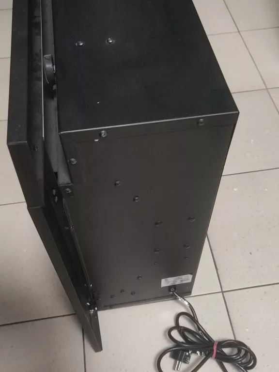 wklad-kominkowy-z-funkcja-grzewcza-fyl-2000t-003b-srednica-rury-wylotowej-180