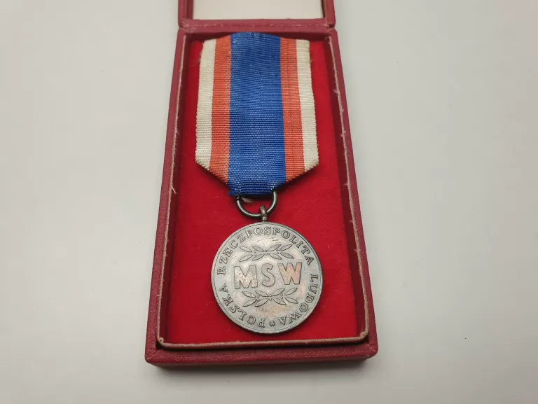 MEDAL MSW W SŁUŻBIE NARODU SREBRNY