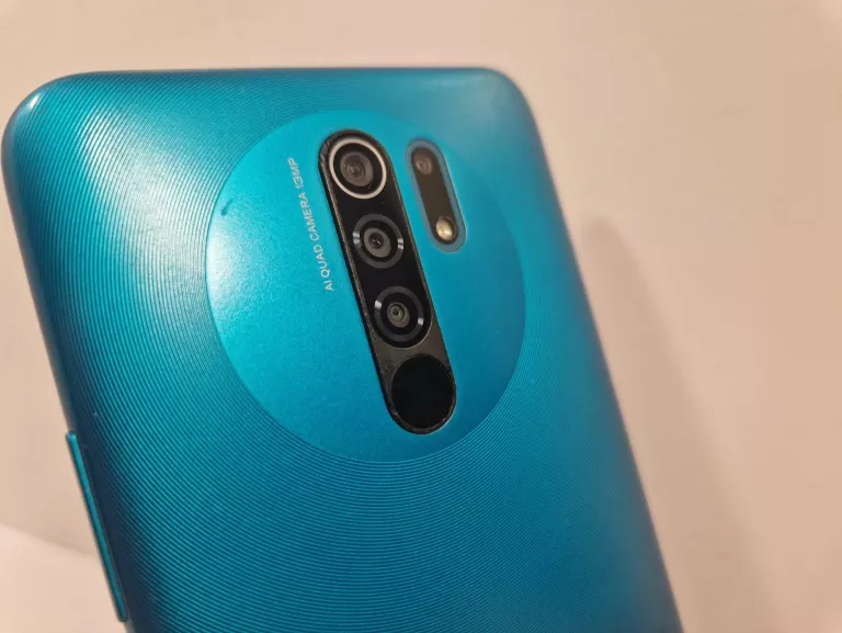 SMARTFON XIAOMI REDMI NOTE 9 4 GB / 64 GB 4G (LTE) NIEBIESKI