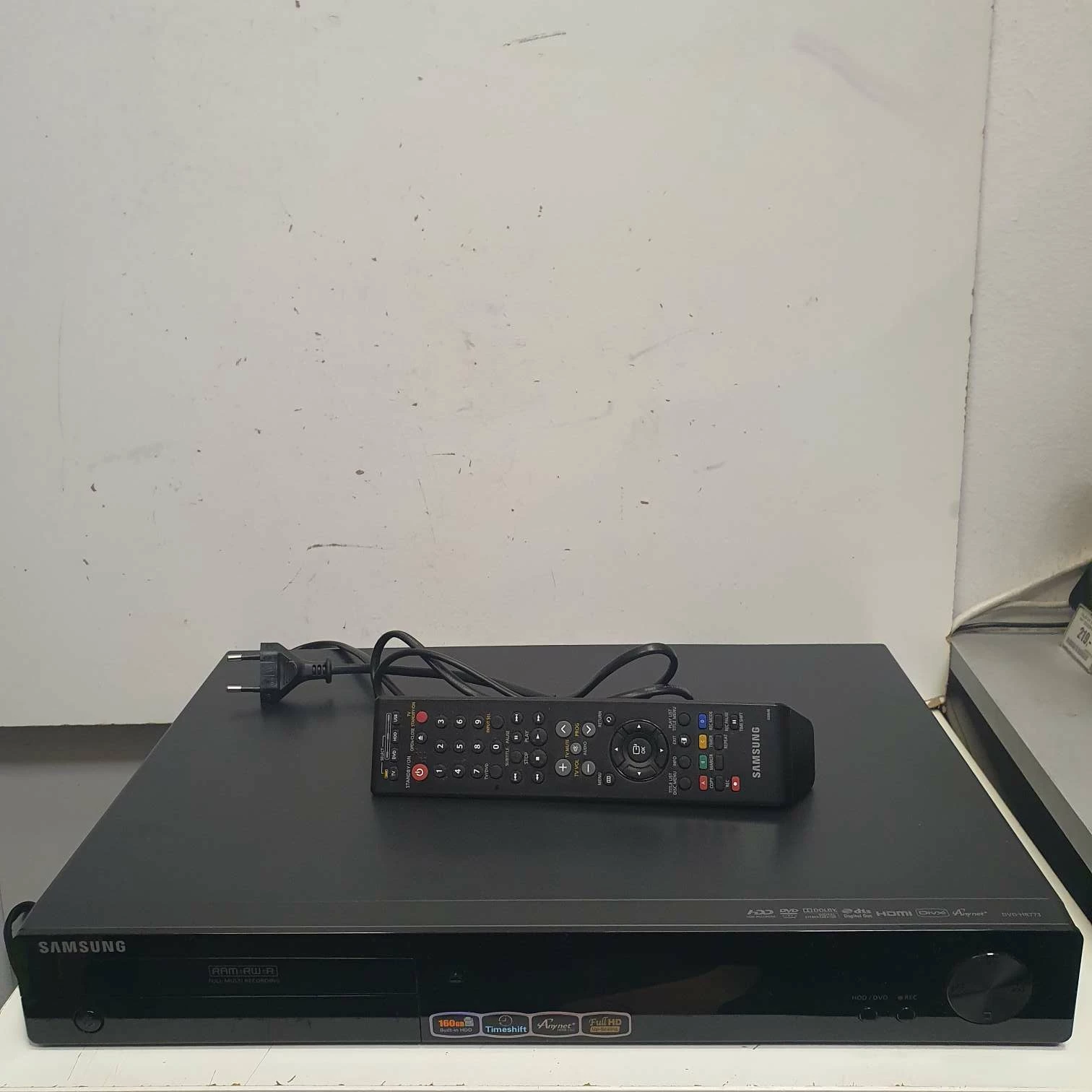 nagrywarka-z-dyskiem-samsung-dvd-hr773-hdmi-pilot-kod-producenta-64645445