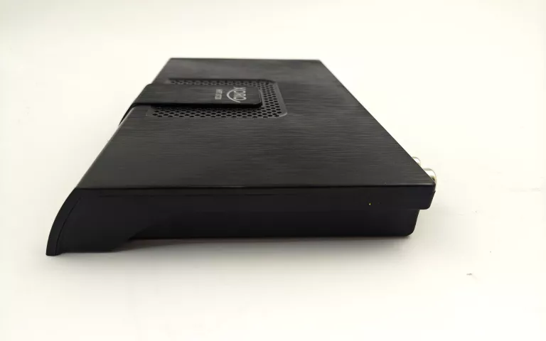 TUNER XORO HRT 8720 KOMPLET