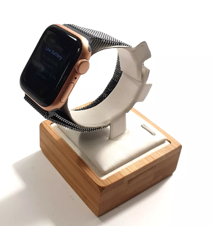 SMARTWATCH APPLE SE 44 ŁADOWARKA