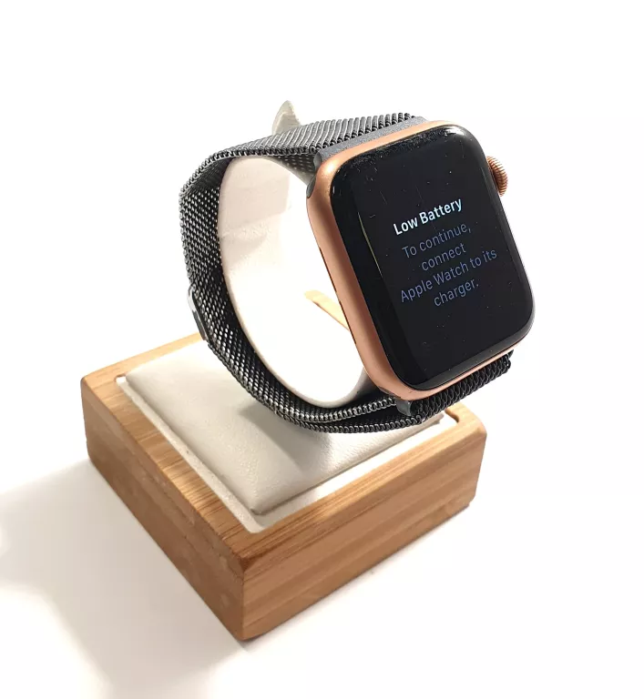 SMARTWATCH APPLE SE 44 ŁADOWARKA