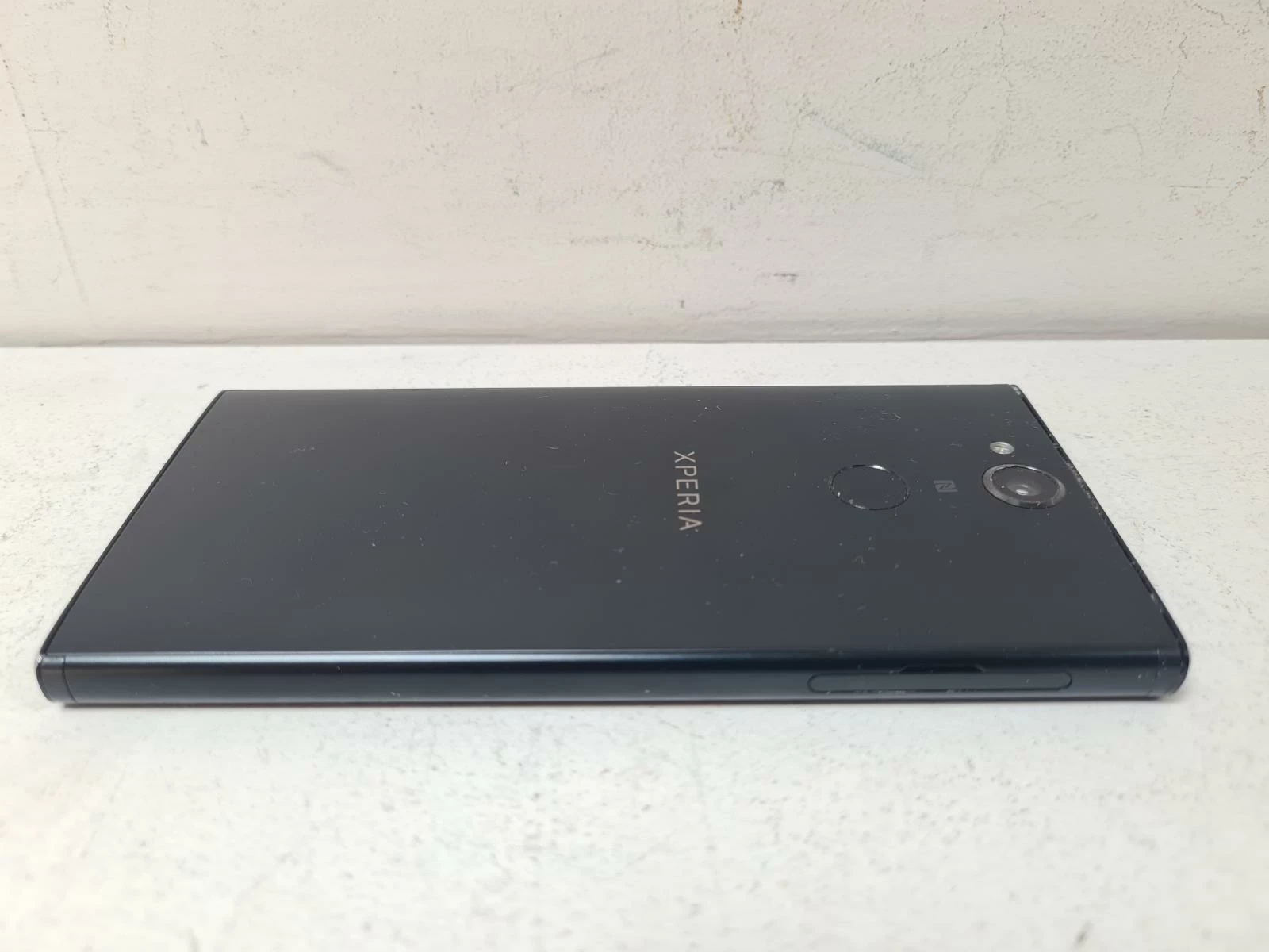 telefon-sony-xperia-xa2-kolor-127448-1