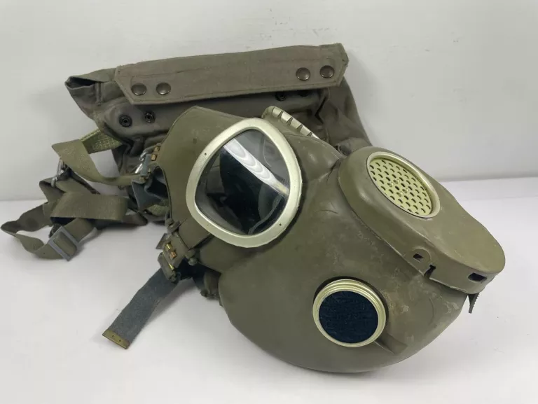 MASKA PRZECIWGAZOWA BULDOG MP-4 + ORYGINALNA TORBA / 1995