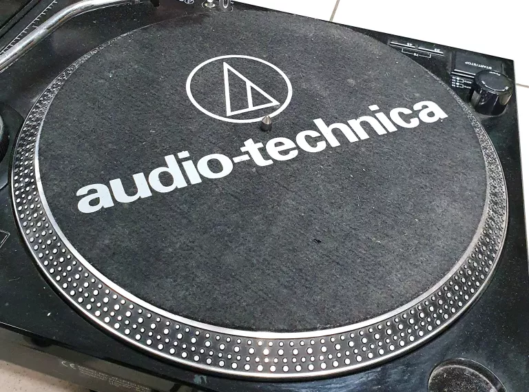 GRAMOFON AUDIO-TECHNICA AT-LP120X-USB / BRAK POKRYWY
