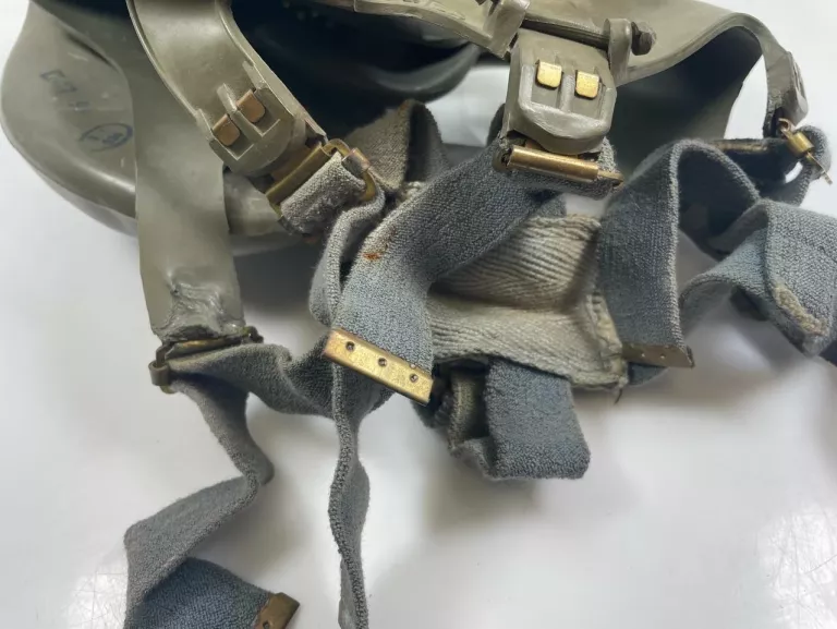 MASKA PRZECIWGAZOWA BULDOG MP-4 + ORYGINALNA TORBA / 1995