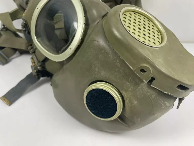 MASKA PRZECIWGAZOWA BULDOG MP-4 + ORYGINALNA TORBA / 1995