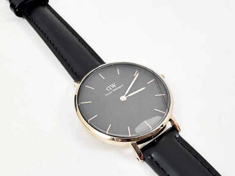 ZEGAREK DAMSKI DANIEL WELLINGTON DW00100168 CLASSIC PETITE SHEFFIELD 32MM
