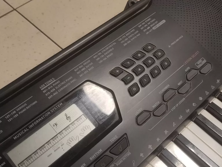 CASIO ELECTRONIC KEYBOARD CTK-3000