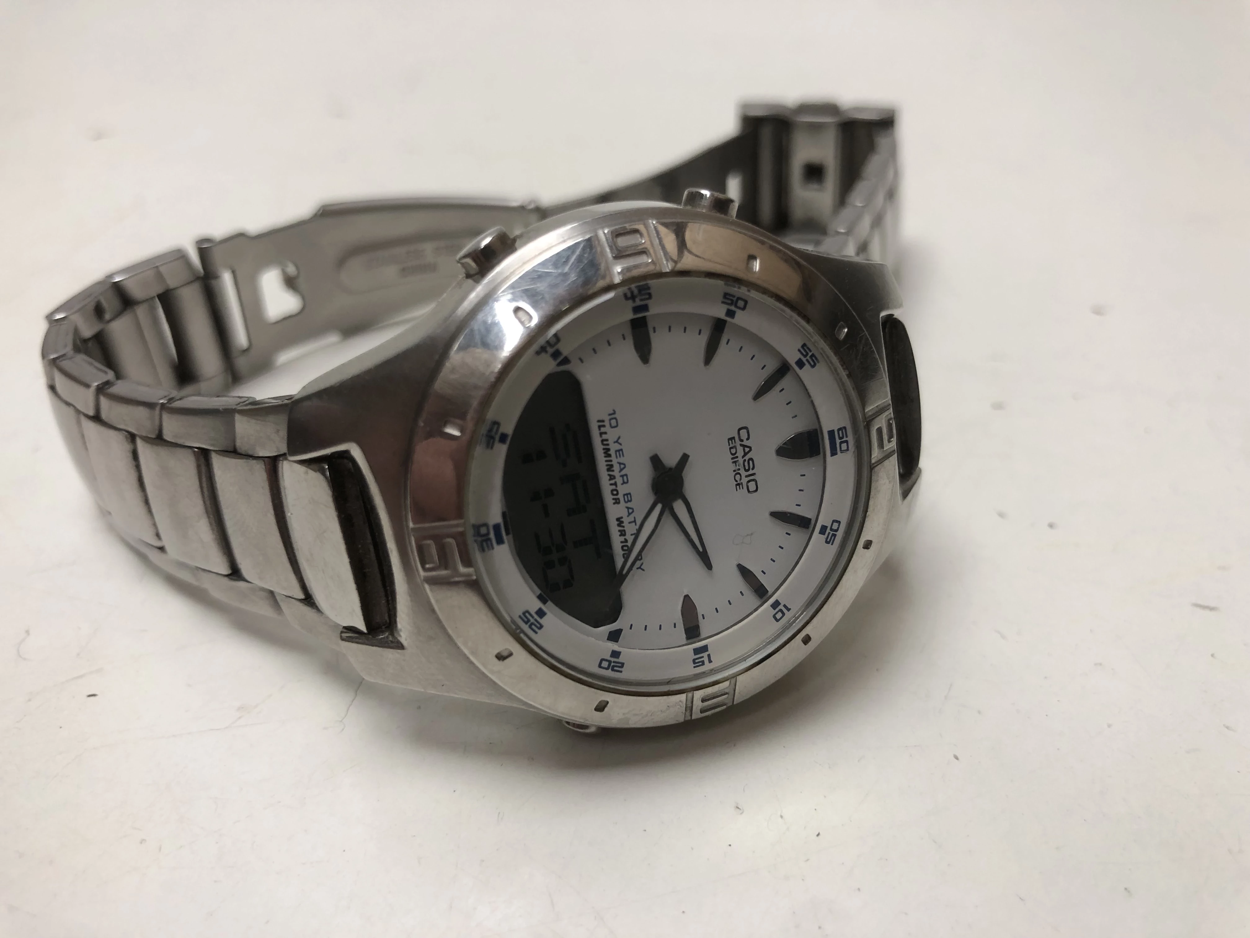 zegarek-casio-edifice-efa-110-mechanizm-18738-1