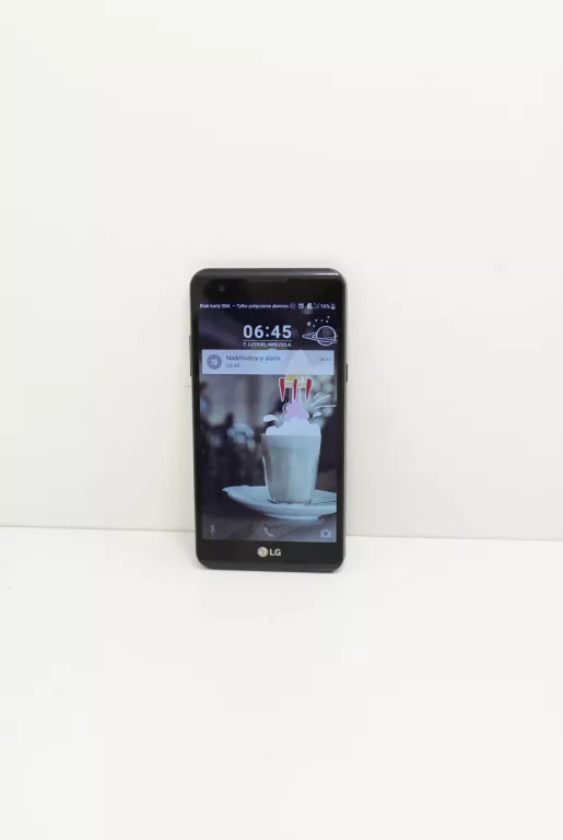 TELEFON LG X POWER