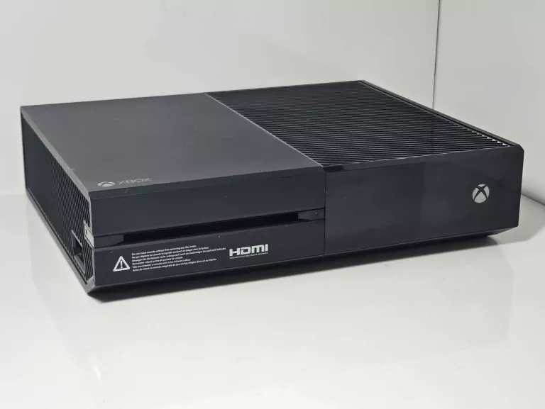 KONSOLA XBOX ONE 1 TB CZARNY + PAD + KINECT SENSOR