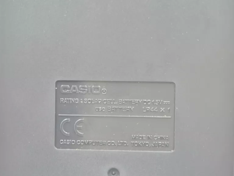ELEKTRONICZNY KONSULTANT NAUKOWY FX-991 CASIO
