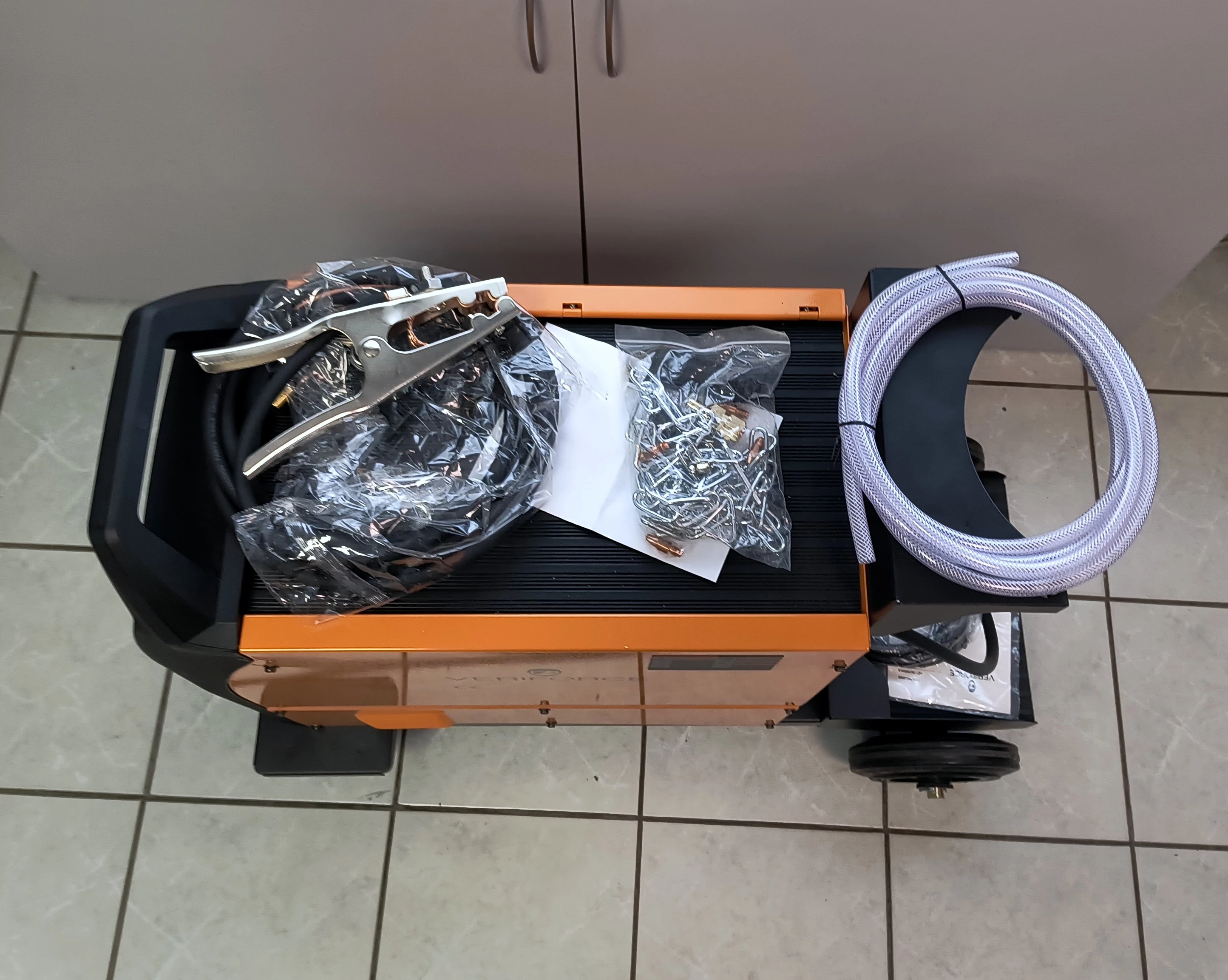 spawarka-veriforce-mig-250-pro-puls-gw-do-19082026-ean-gtin-5904553381942