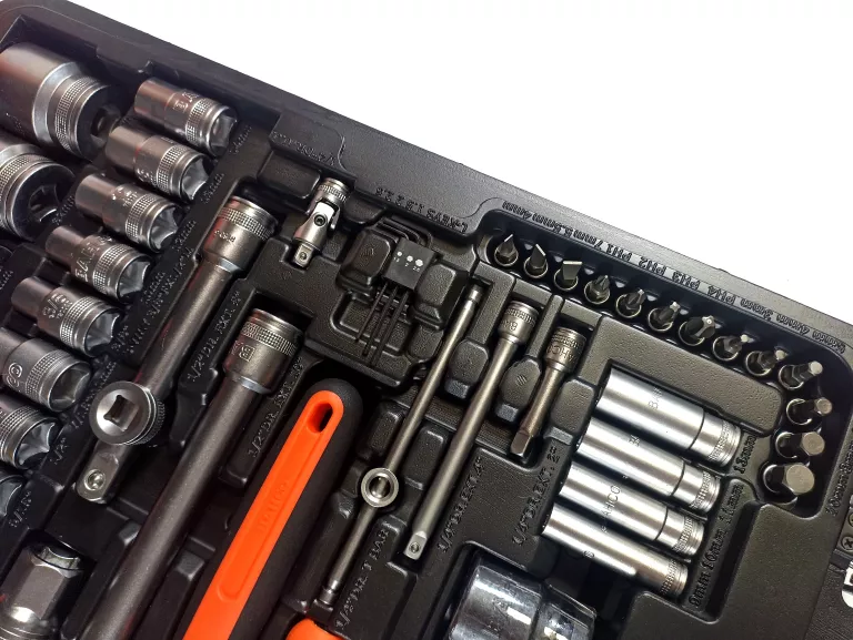 ZESTAW NARZĘDZI BAHCO 1/4'' I 1/2'' 94 EL. S87+7
