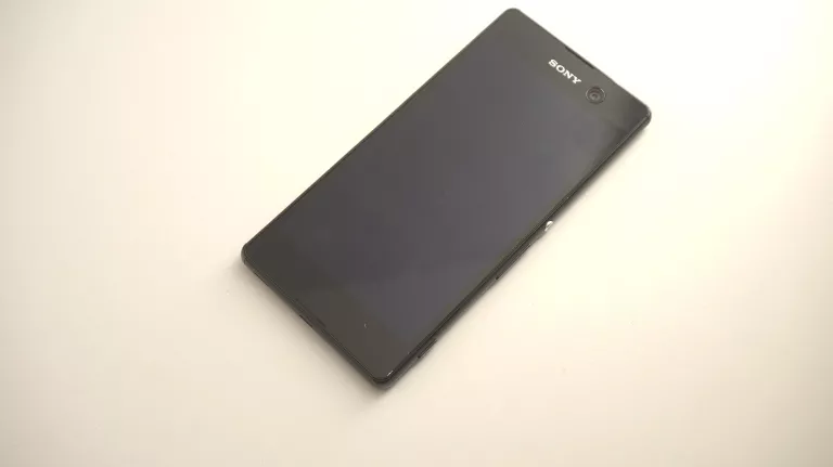TELEFON SONY XPERIA M5 3/16GB CZARNY