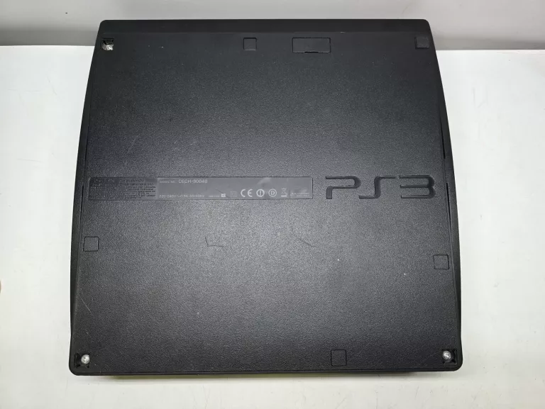 KONSOLA PLAYSTATION 3 CECH-3004B 698 GB + PAD