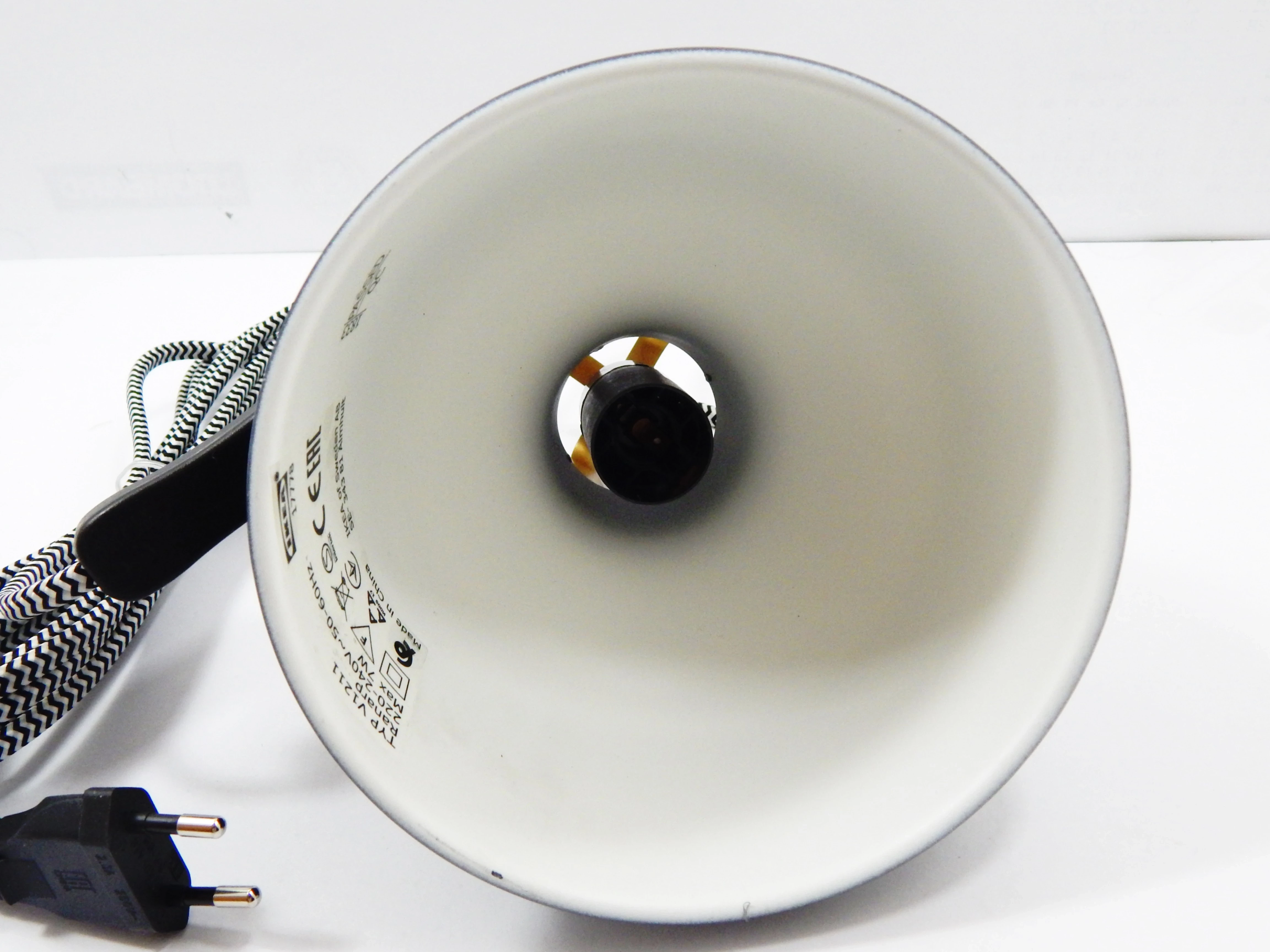 ikea-ranarp-reflektor-z-klamra-scienny-czarny-stan-11323-238058