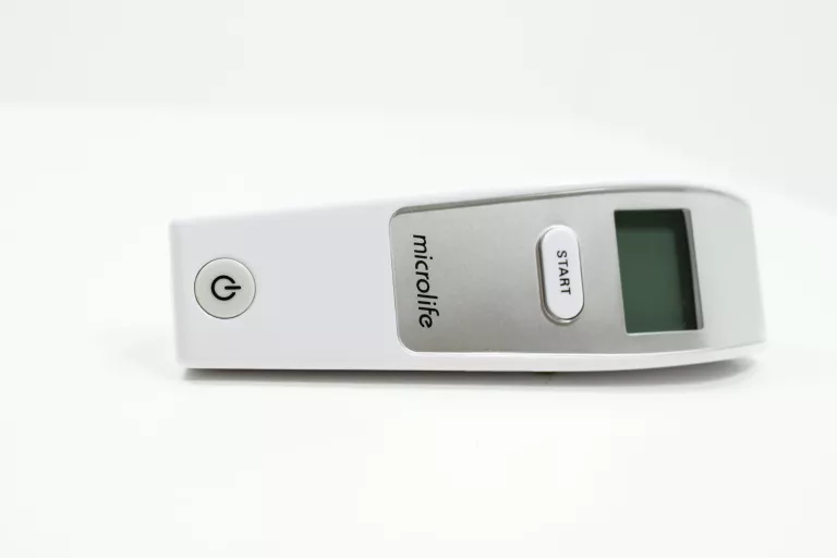 TERMOMETR BEZDOTYKOWY MICROLIFE NC 150