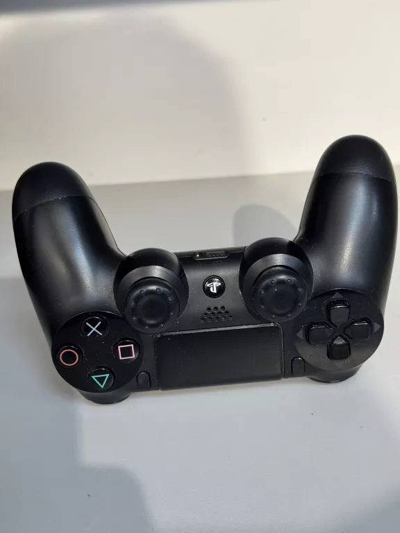 KONSOLA PS4 500GB (MODEL: CUH-1216A) + PAD + KABEL ZASILAJĄCY