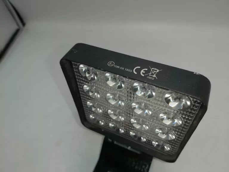 LAMPA ROBOCZA LED DO AKUMULATORÓW ERBAUER 18V