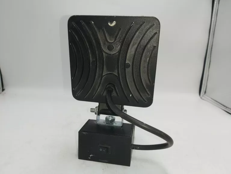 LAMPA ROBOCZA LED DO AKUMULATORÓW ERBAUER 18V