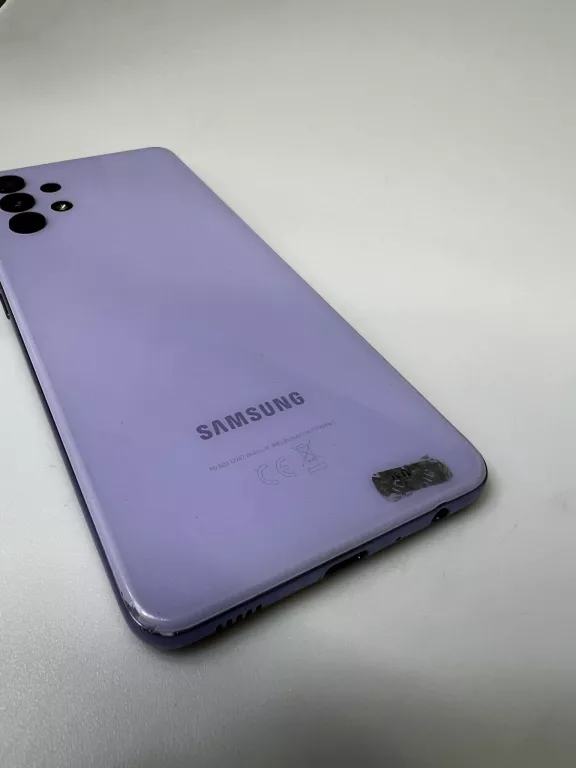 TELEFON SAMSUNG A32 4/128 GB 4G WYPALONY WYŚWIETLACZ (TIKTOK)