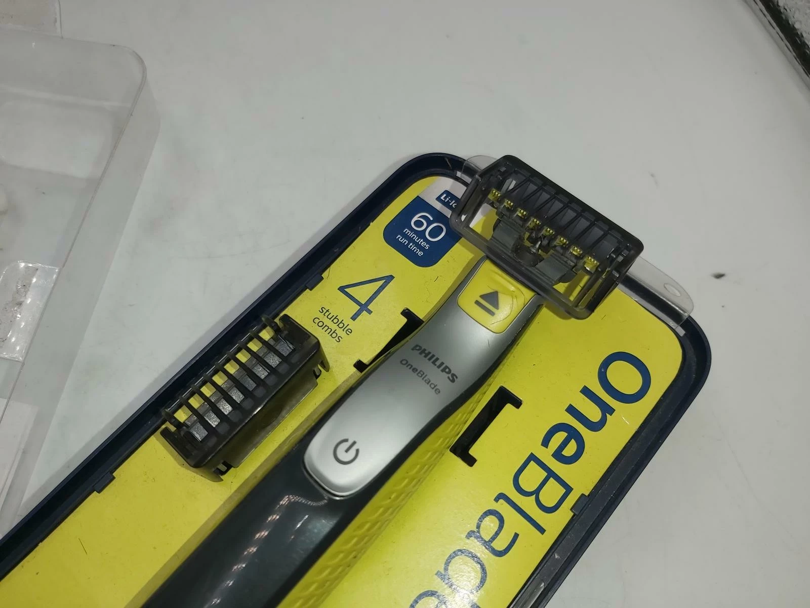 trymer-philips-oneblade-face-qp253020-komplet-ean-gtin-08710103717355