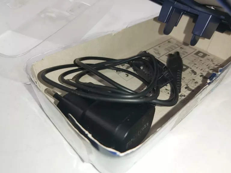 trymer-philips-oneblade-face-qp253020-komplet-kod-producenta-qp253020