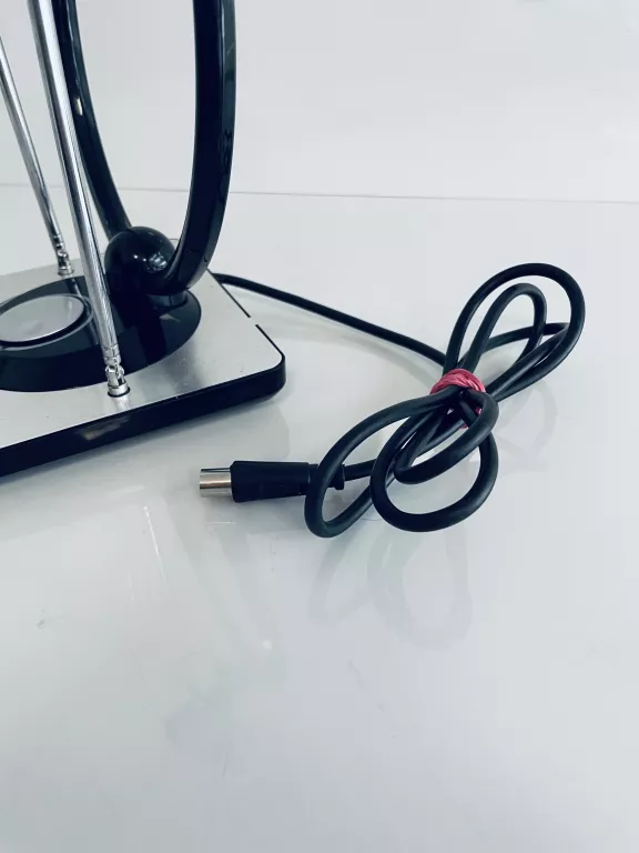 antena-pokojowa-analogowo-cyfrowa-vivanco-tva-302-ean-gtin-4008928299502