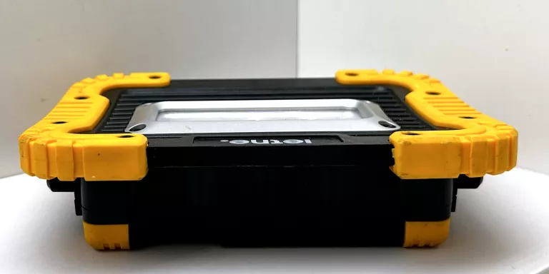 HALOGEN BIAŁY ZIMNY 1600 LM 14,2 W LETHE. TS-WL501