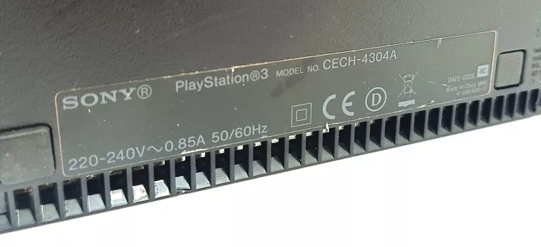 KONSOLA PLAYSTATION 3 CECH-4304A