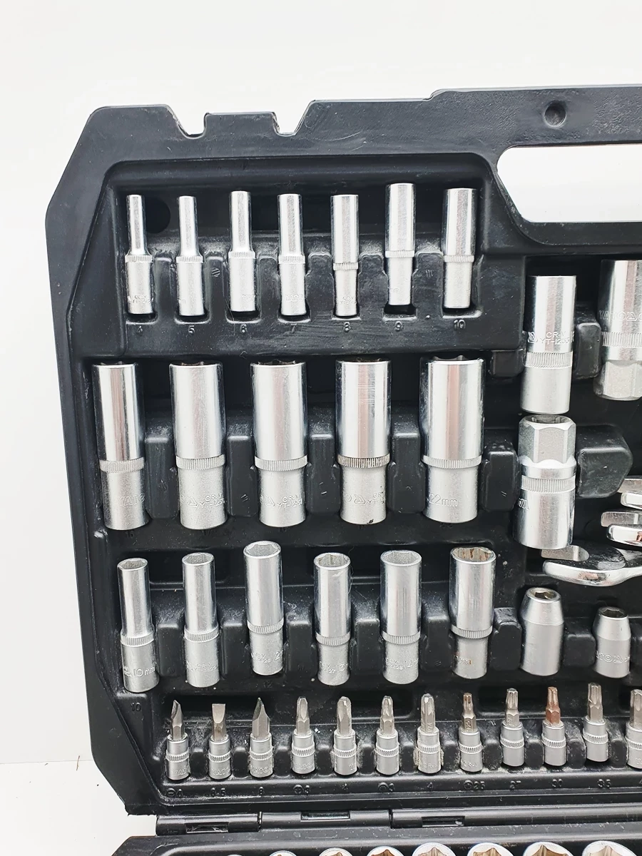 yato-216-el-zestaw-komplet-kluczy-narzedzia-grzechotki-nasadki-yt-38841-rodzaj-klucza-15792-2