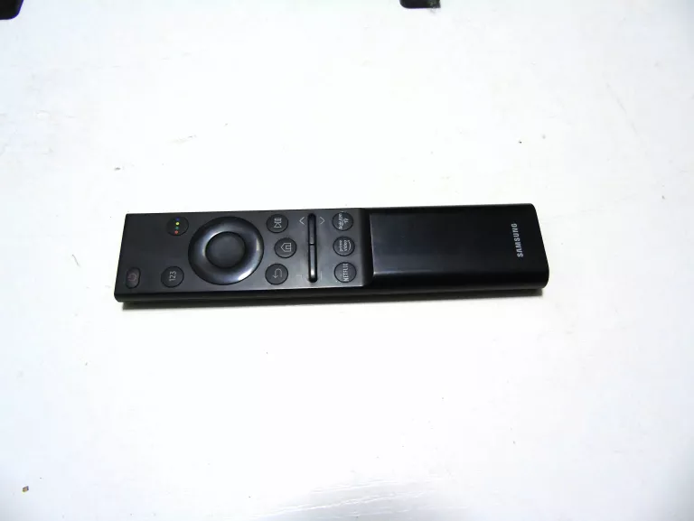 telewizor-samsung-ue50au7192u-pilot-przekatna-ekranu-cale-5000