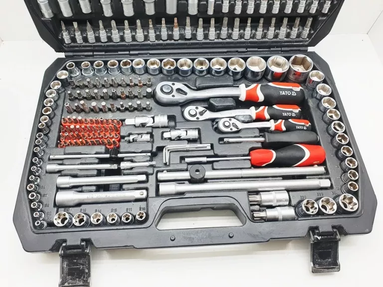 yato-216-el-zestaw-komplet-kluczy-narzedzia-grzechotki-nasadki-yt-38841-marka-127509-29