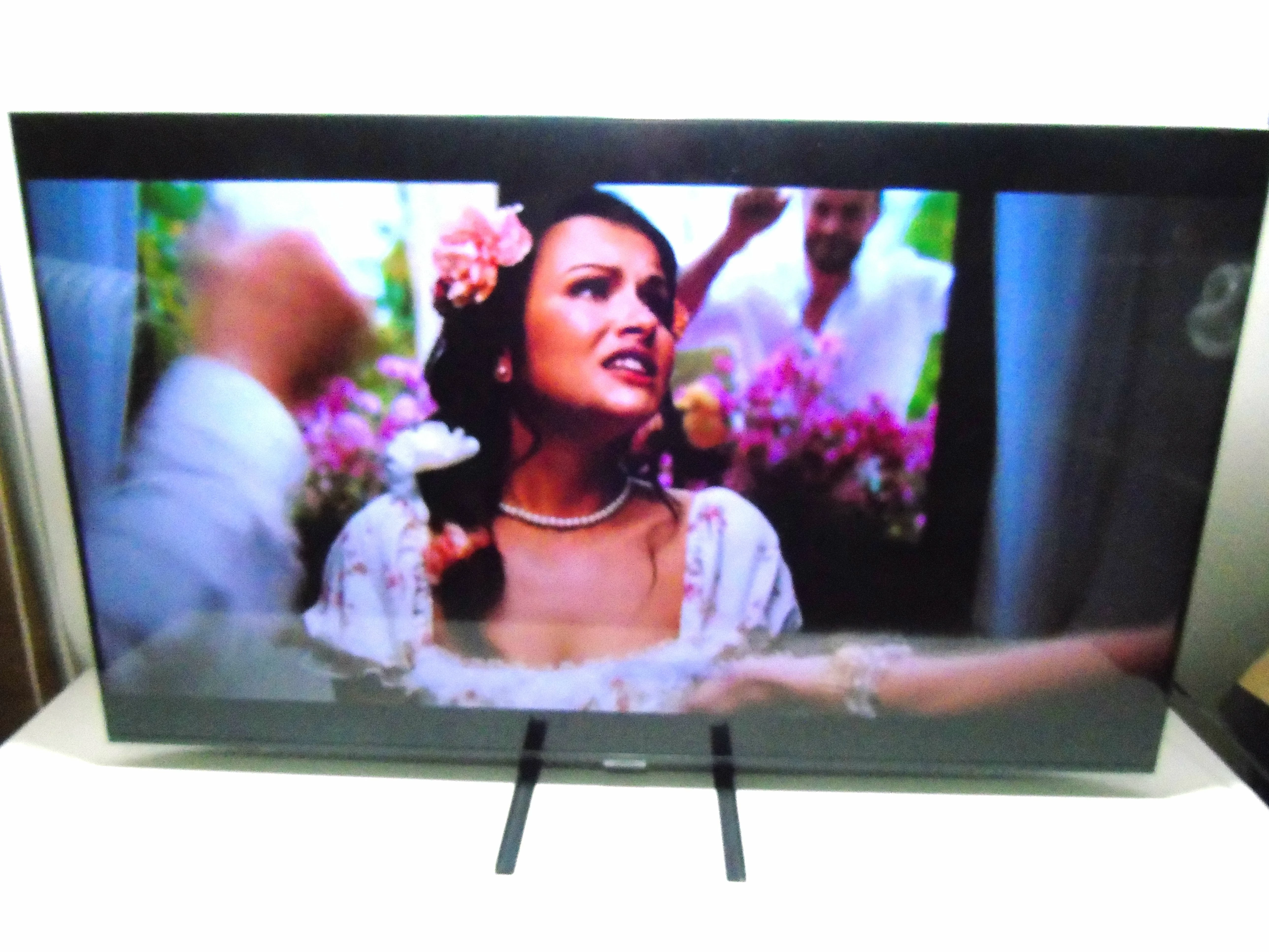 telewizor-samsung-ue50au7192u-pilot-stan-11323-2