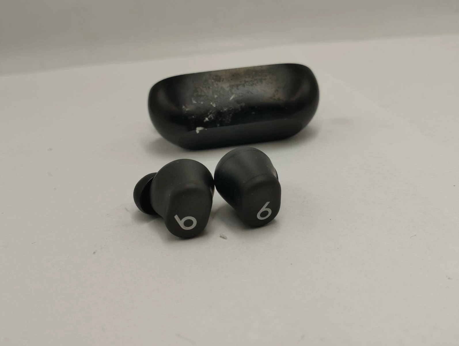 sluchawki-beats-solo-buds-czarne-ean-gtin-0195949116346