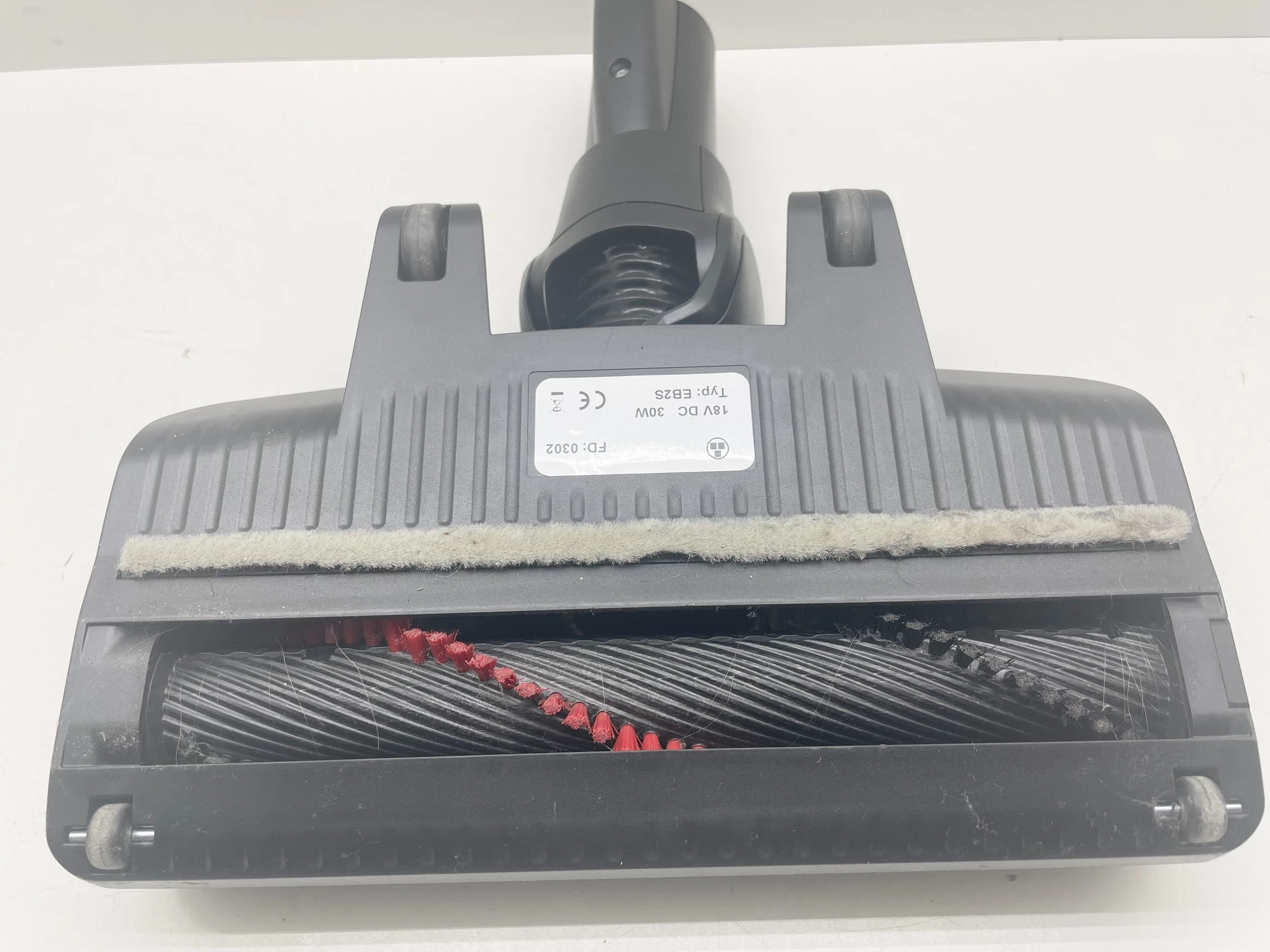 odkurzacz-bezprzewodowy-bosch-unlimited-gen2-series-8-zestaw-marka-218345-1668123