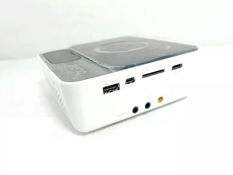 PROJEKTOR BENQ JOYBEE GP3 + OKABLOWANIE