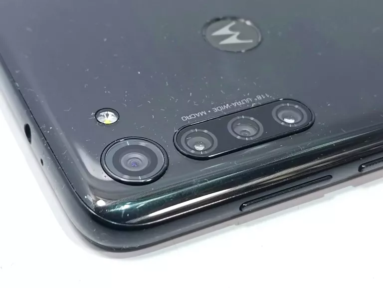 MOTOROLA MOTO G8 POWER