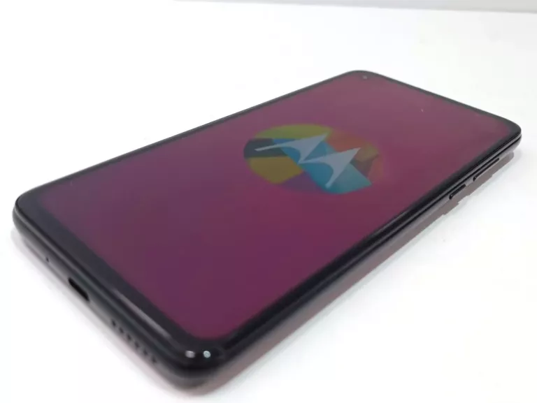 MOTOROLA MOTO G8 POWER
