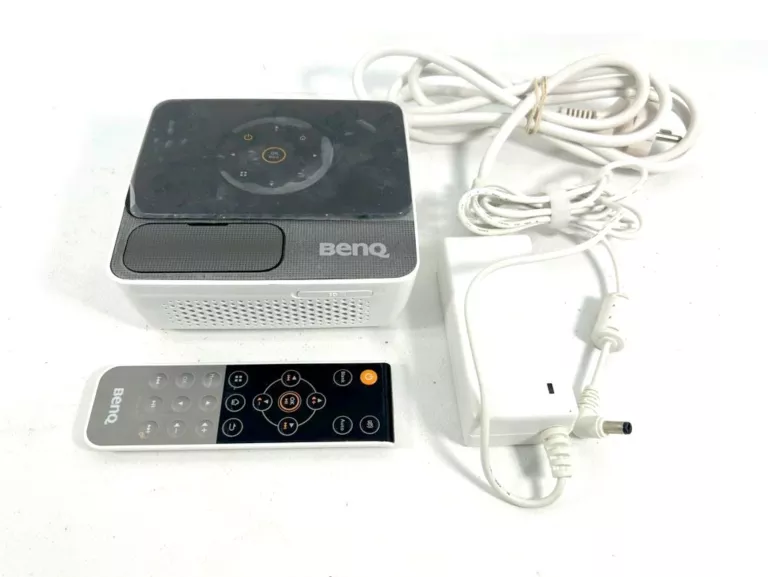 PROJEKTOR BENQ JOYBEE GP3 + OKABLOWANIE