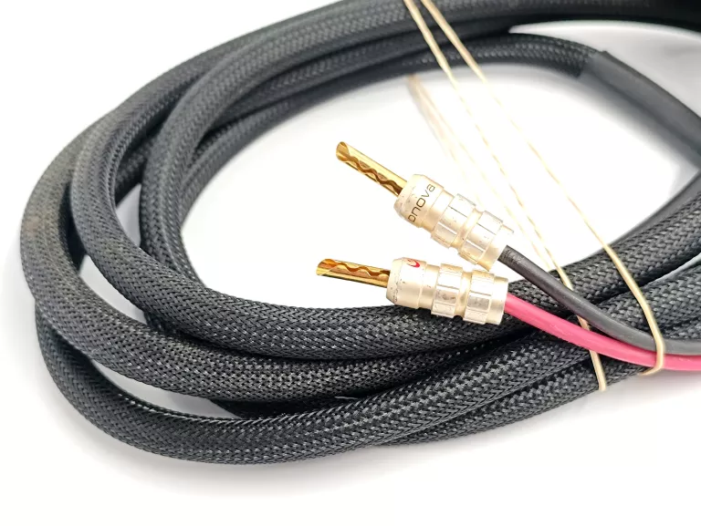 KABLE AUDIONOVA ILLUMINATOR NOVA-TEC SERIES X2 - 3 METRY