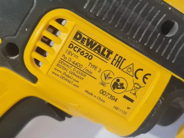 dewalt-wkretarka-do-plyt-g-k-dcf620-18v-magazynek-dcf6202-zestaw-z-aku-stan-11323-2