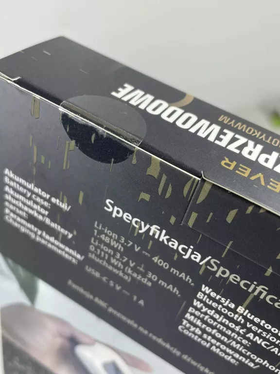 SŁUCHAWKI FOREVER BEZPRZEWODWE ETUI Z EKRANEM DOTYKOWYM