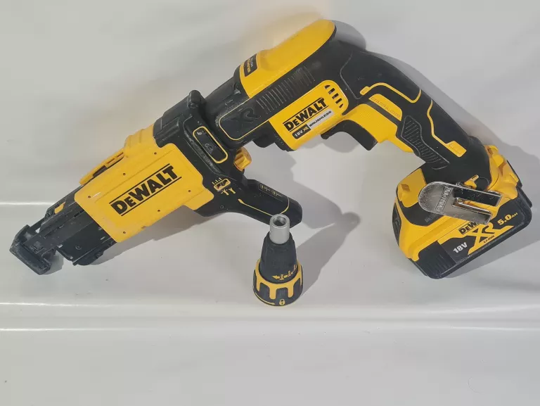 dewalt-wkretarka-do-plyt-g-k-dcf620-18v-magazynek-dcf6202-zestaw-z-aku-marka-127509-483657