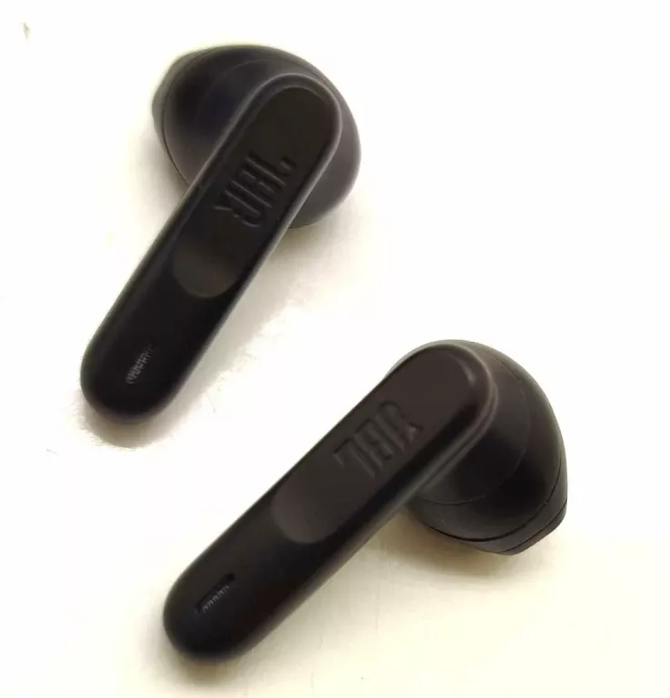 SŁUCHAWKI DOUSZNE JBL WAVE 300 TWS POKROWIEC