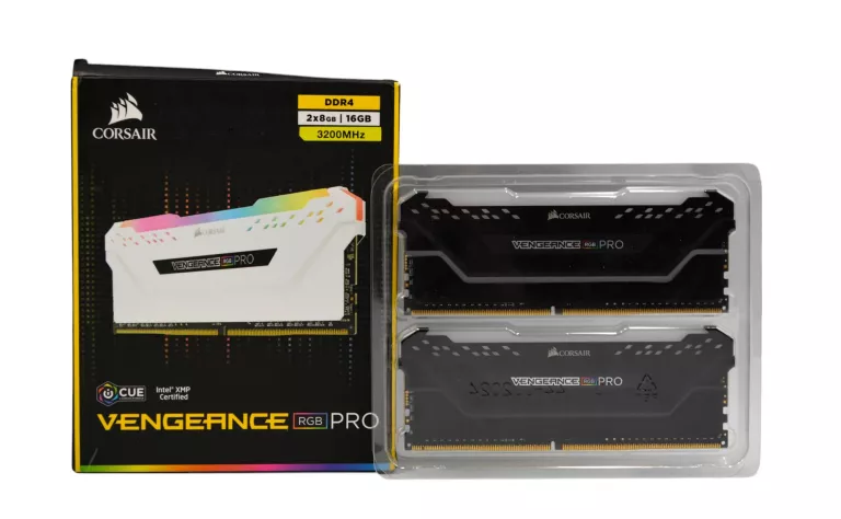 PAMIĘĆ RAM CORSAIR VENGEANCE RGB PRO DDR4 16GB 3200MHZ