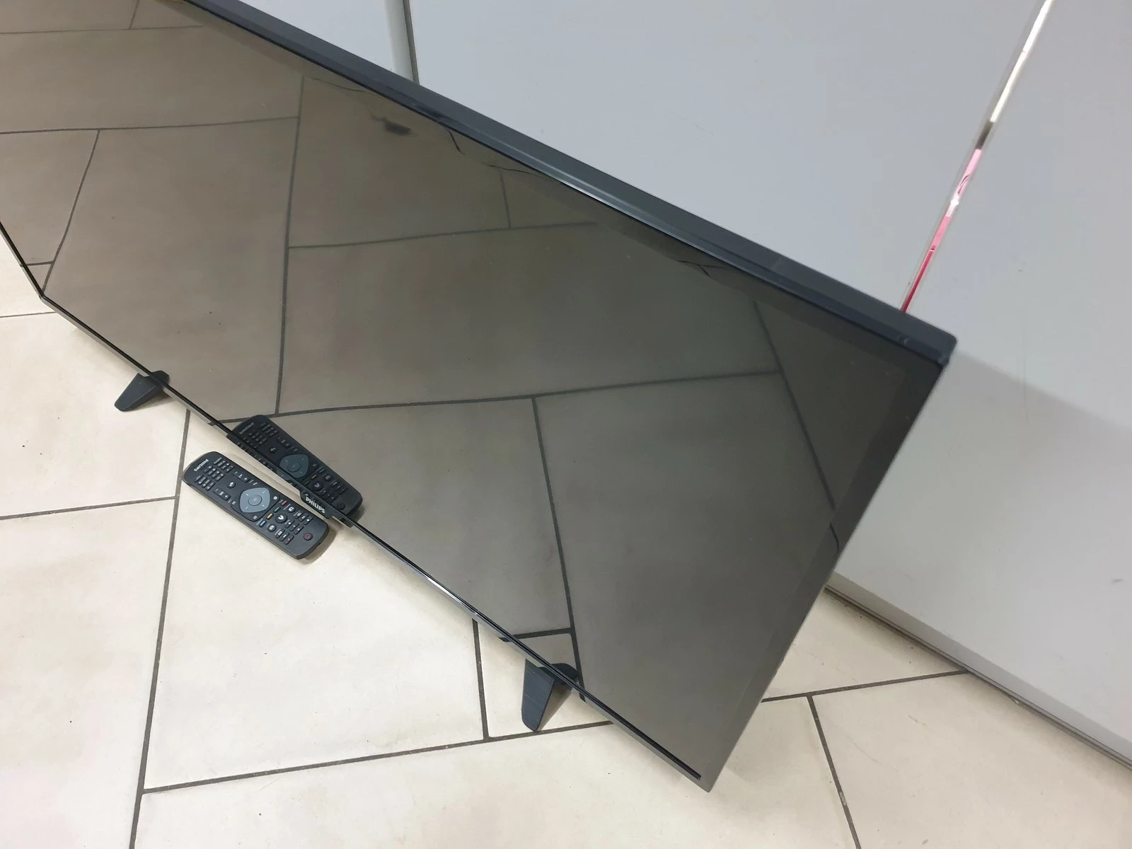 telewizor-philips-led-40pfh410188-kod-producenta-40pfh410188